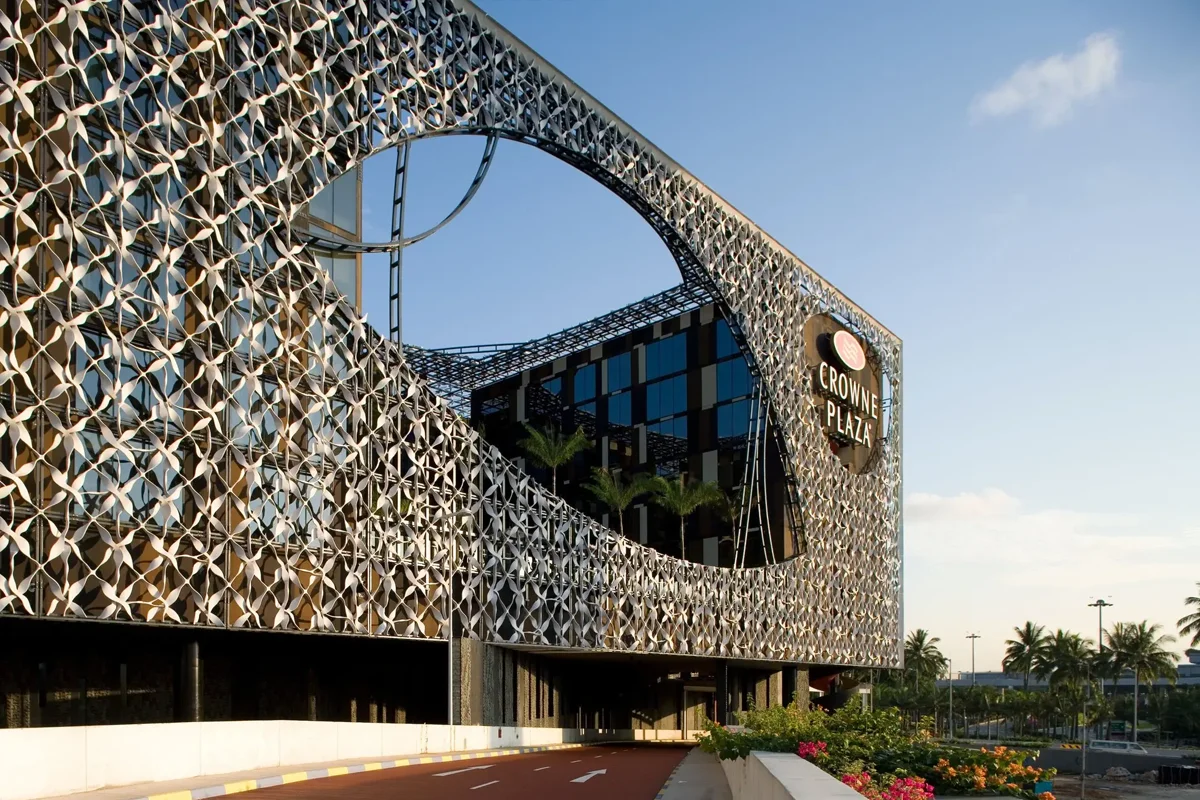 Crowne Plaza Singapore